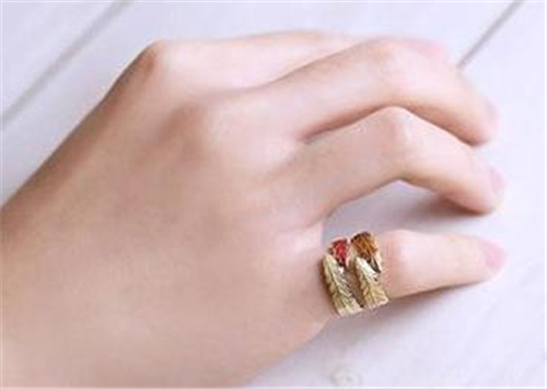 男士戒指黃金款式圖片大全_黃金男士戒指_男士戒指黃金圖片