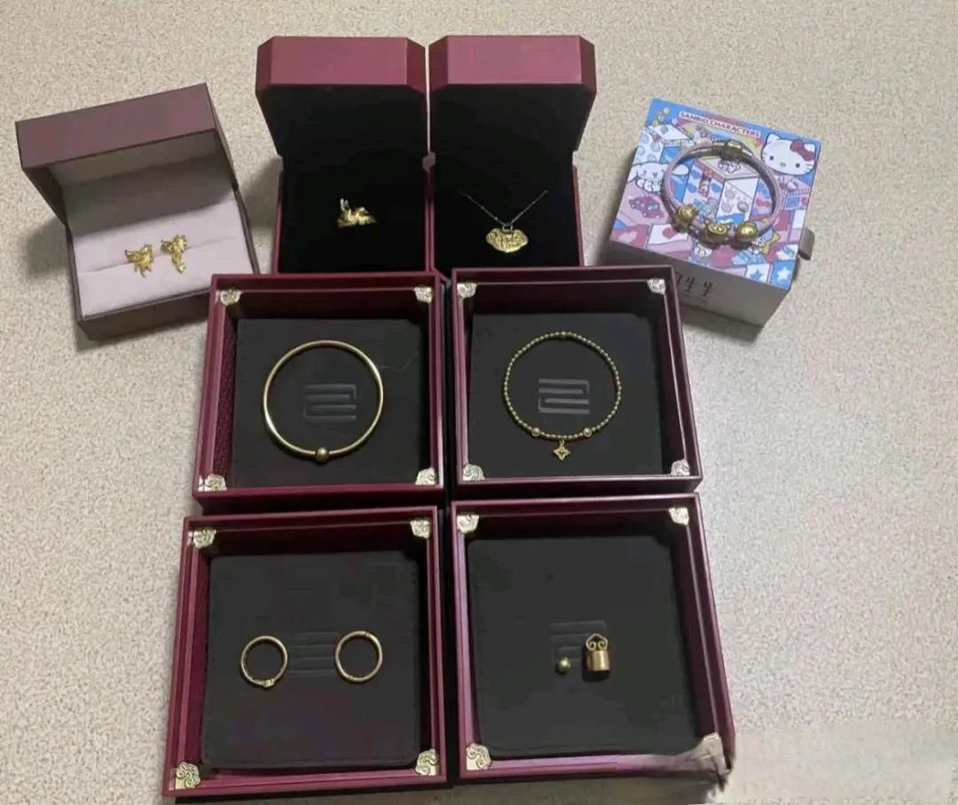 黃金竹節手串_黃金竹節鏈的寓意_竹節黃金手鏈